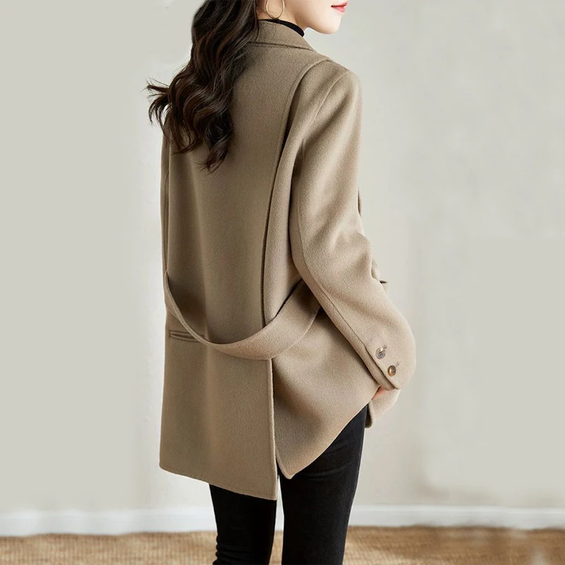 Korean Fashion Autumn and Winter Elegant Temperament Fashion Slim Chic Formal Office Double-sided Cashmere Tweed Female Jacket
Korean Fashion Autumn and Winter Elegant Temperament Fashion Slim Chic Formal Office Double-sided Cashmere Tweed Female Jacket