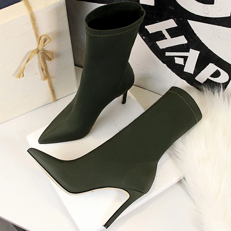 BIGTREE Shoes Women Boots Fashion Ankle Boots Pointed Toe Stretch Boots Autumn Stiletto Socks Boots High Heels Ladies Shoes 2023
BIGTREE Shoes Women Boots Fashion Ankle Boots Pointed Toe Stretch Boots Autumn Stiletto Socks Boots High Heels Ladies Shoes 2023