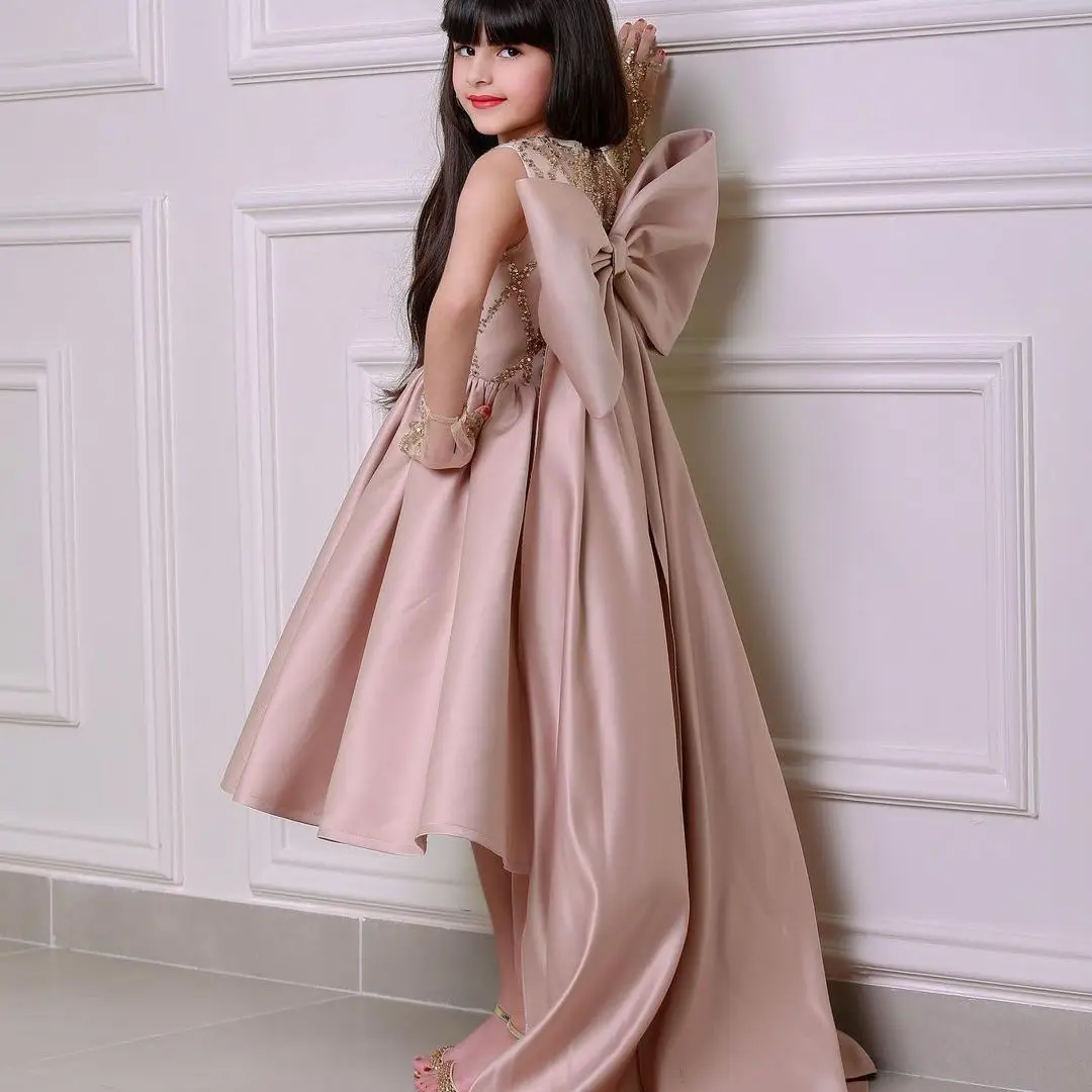 FATAPAESE Flower Girl Dress Princess Kid with Gold Sequins Stons Sleeveless Ball Gown Satin Skirt with Plus Bow Littlebride
FATAPAESE Flower Girl Dress Princess Kid with Gold Sequins Stons Sleeveless Ball Gown Satin Skirt with Plus Bow Littlebride