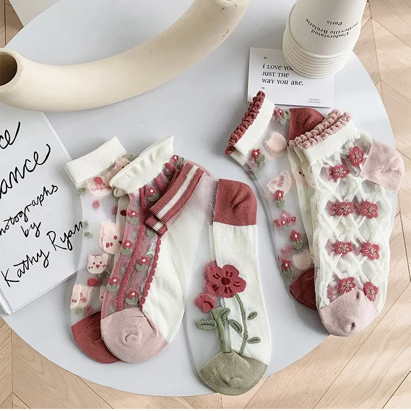 5 Pairs Thin Women Summer Cute Cartoon Socks Set Cat Bear Floral Animal Female Kawaii Transparent Silk Socks For Women
5 Pairs Thin Women Summer Cute Cartoon Socks Set Cat Bear Floral Animal Female Kawaii Transparent Silk Socks For Women