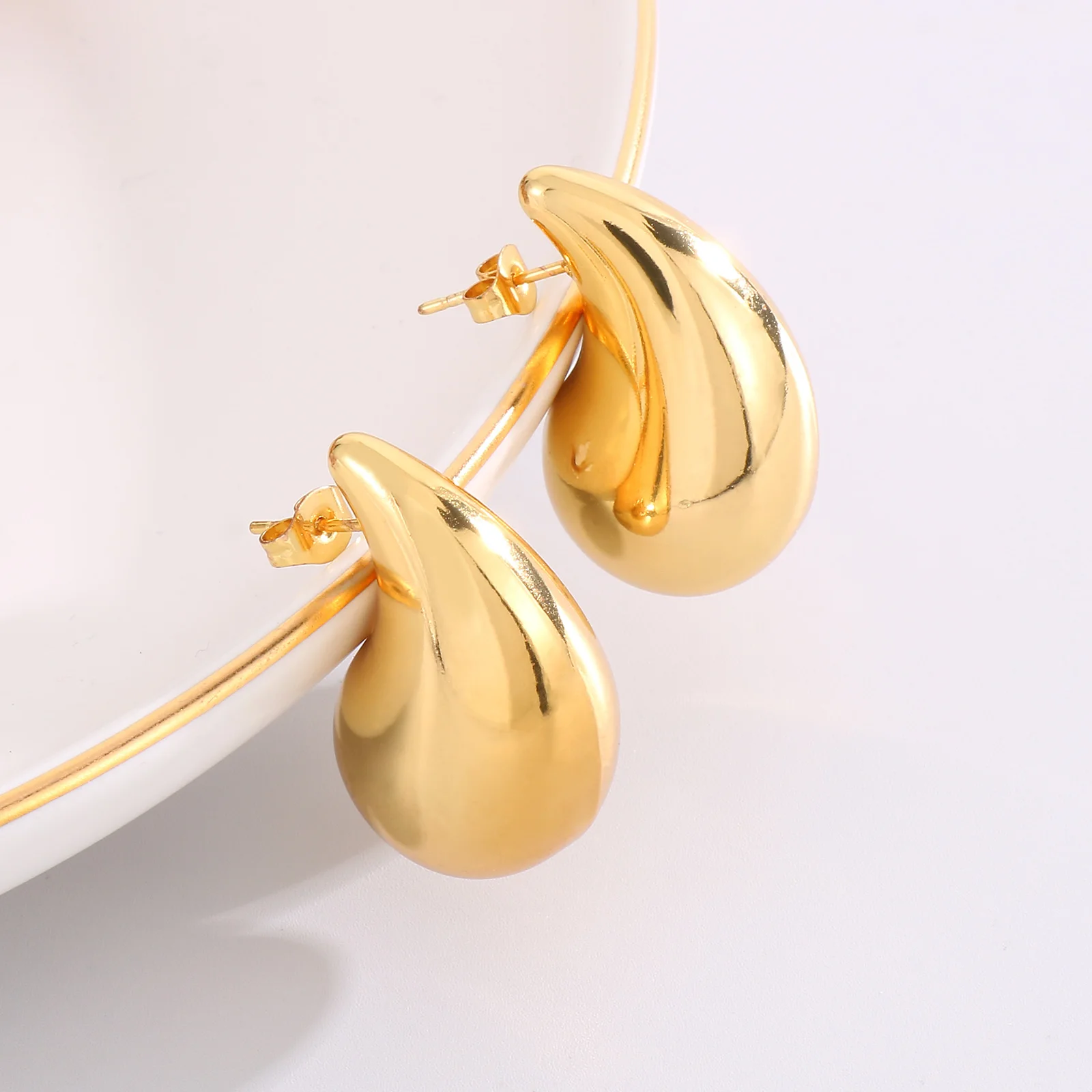 Fashion Big Waterdrop Drop Earrings for Women Dupes Chunky Teardrop Stainless Steel Silver Gold Color Ear Jewelry
Fashion Big Waterdrop Drop Earrings for Women Dupes Chunky Teardrop Stainless Steel Silver Gold Color Ear Jewelry
