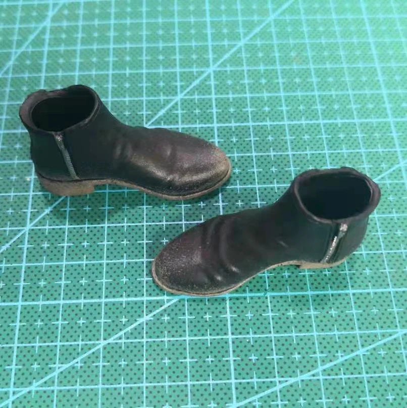 Мужские короткие ботинки в масштабе 1/6, однотонные состаренные ботинки с низким верхом, модель обуви для экшн-фигурки 12 дюймов, игрушка-кукла со съемными ногами
Мужские короткие ботинки в масштабе 1/6, однотонные состаренные ботинки с низким верхом, модель обуви для экшн-фигурки 12 дюймов, игрушка-кукла со съемными ногами