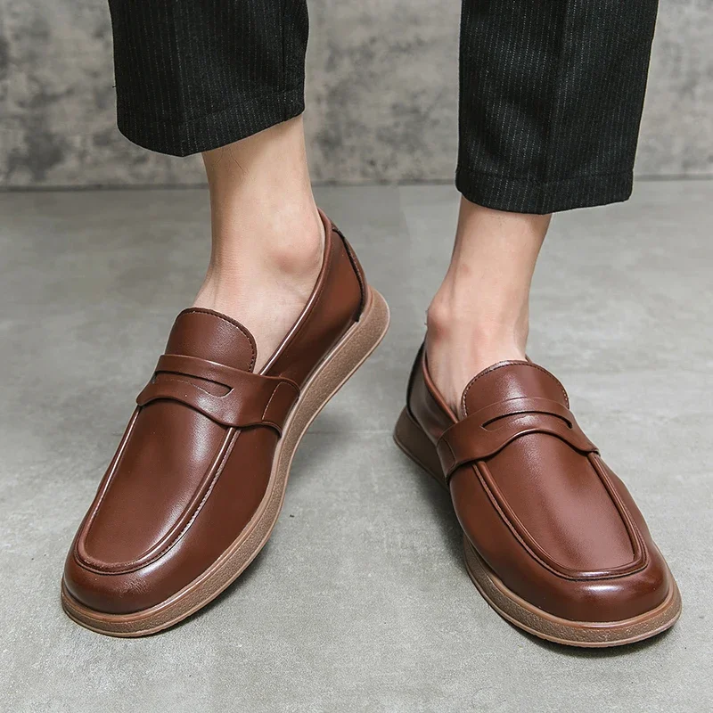 Men Loafers Shoes 2022 New Fashion Men Casual Leather Shoes Comfortable Men Flat Driving Moccasins High Quality Soft Men Shoes
Men Loafers Shoes 2022 New Fashion Men Casual Leather Shoes Comfortable Men Flat Driving Moccasins High Quality Soft Men Shoes
