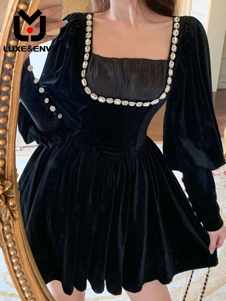 LUXE&ENVY Style Bubble Sleeve Rhinestone Waist Velvet Dress Nail Beads, Style, Women 2023 Summer
LUXE&ENVY Style Bubble Sleeve Rhinestone Waist Velvet Dress Nail Beads, Style, Women 2023 Summer