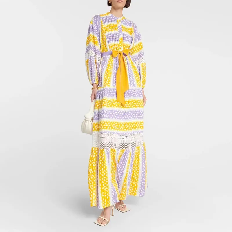 Bohemian Style Printed Tie Up Waist Waist Slimming Dress for Women 2023 Summer New Style Elegant Lace Cut Out Patchwork Dress
Bohemian Style Printed Tie Up Waist Waist Slimming Dress for Women 2023 Summer New Style Elegant Lace Cut Out Patchwork Dress
