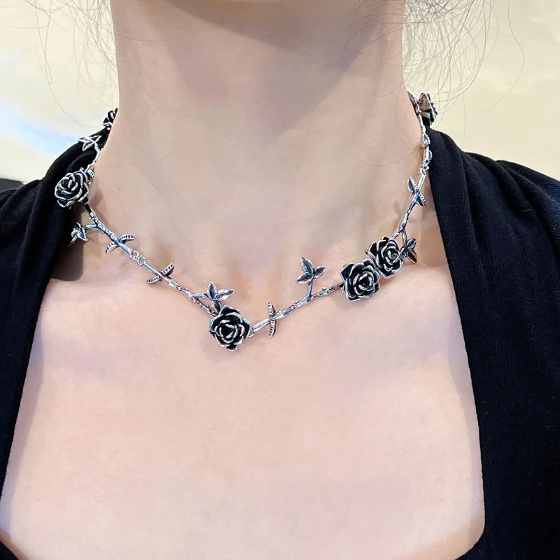 KOFSAC Vintage Black Rose Flower Female Necklace Trendy Occident 925 Silver Plant Necklaces Jewelry Women Party Accessories
KOFSAC Vintage Black Rose Flower Female Necklace Trendy Occident 925 Silver Plant Necklaces Jewelry Women Party Accessories