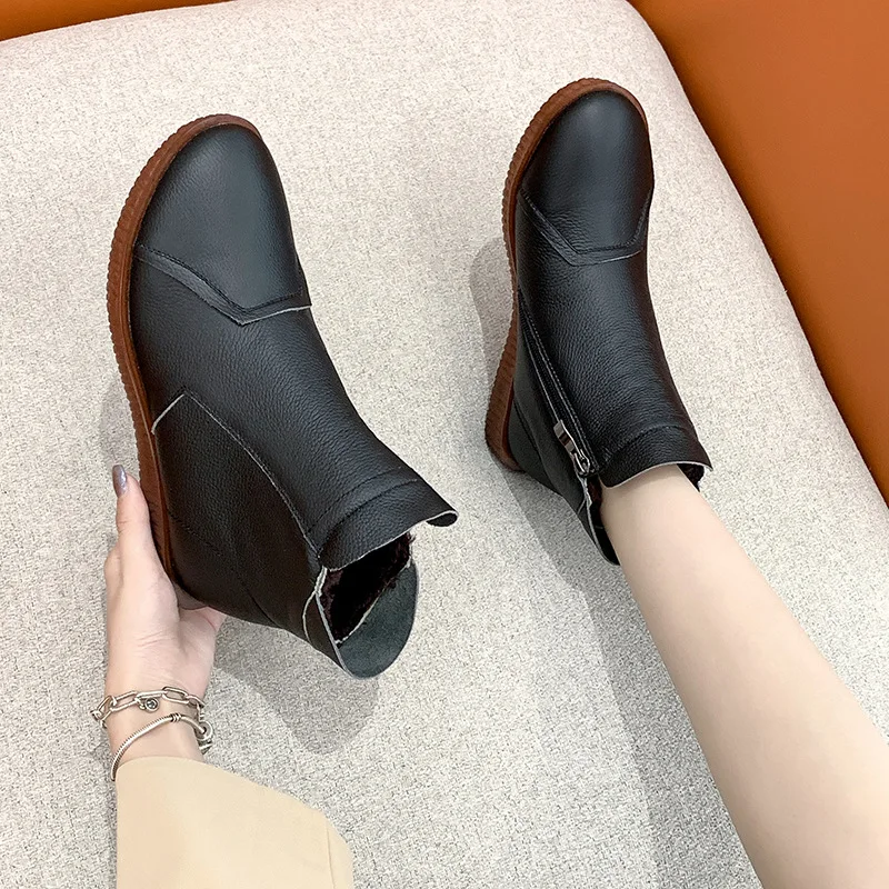 Real Leather Velvet Shoes Women Winter Casual Genuine Cowhide Black Boot Comfortable Plush Warm Non Slip Soft Soled Short Boots
Real Leather Velvet Shoes Women Winter Casual Genuine Cowhide Black Boot Comfortable Plush Warm Non Slip Soft Soled Short Boots