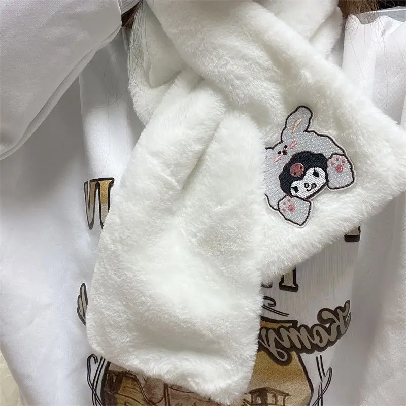 Kawaii Sanrio Anime Scarf Cute Kuromi Plush Winter Cold Prevention Windproof Thickening Warm Sweet Fashion Scarf Gifts for Girls
Kawaii Sanrio Anime Scarf Cute Kuromi Plush Winter Cold Prevention Windproof Thickening Warm Sweet Fashion Scarf Gifts for Girls