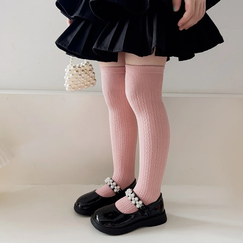 Trendy Children's Knee High Stockings Anti Skid Long Tube Socks Soft Breathable Cotton Socks Solid for Various Occasion
Trendy Children's Knee High Stockings Anti Skid Long Tube Socks Soft Breathable Cotton Socks Solid for Various Occasion