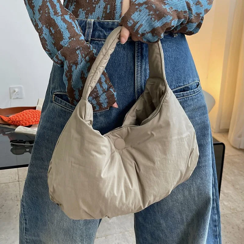 Women's Nylon Padded Down Cotton Tote Winter Shoulder Bag Large Handbags Ladies Fashion Shopper Underarm Bags Purses 2022 Ins
Women's Nylon Padded Down Cotton Tote Winter Shoulder Bag Large Handbags Ladies Fashion Shopper Underarm Bags Purses 2022 Ins