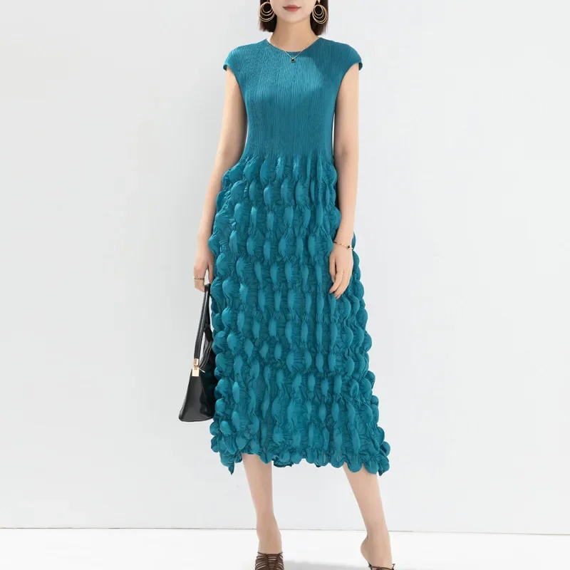

Miyake Pleated Dress New Women's Plus Size Senior Sense of Sleeveless Round Neck Bubble Pleated Slim Stretchy Mid-length Dresses