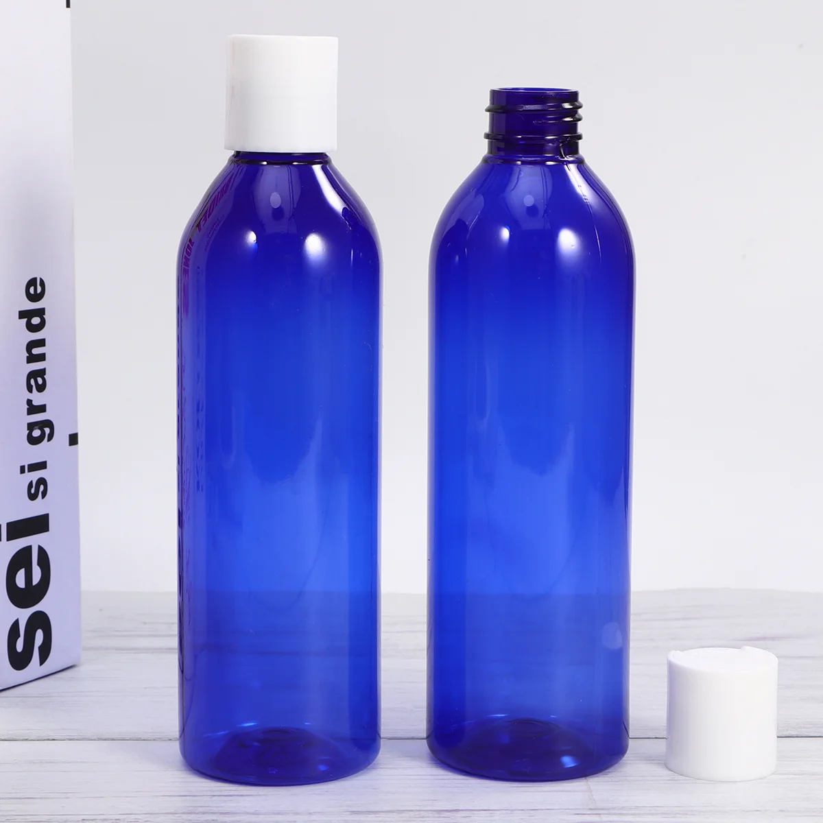5colors Liquid Sample Container with Press Type Lid Travel Cosmetic Lotion Shampoo Storage Vial PET Empty Bottle
5colors Liquid Sample Container with Press Type Lid Travel Cosmetic Lotion Shampoo Storage Vial PET Empty Bottle