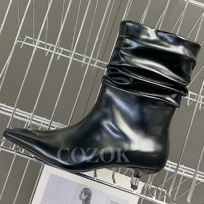 Retro Style Short Boots Autumn New Pleated Design Comfortable Female Boots Real Leather Material Square Toe Ladies Pumps
Retro Style Short Boots Autumn New Pleated Design Comfortable Female Boots Real Leather Material Square Toe Ladies Pumps