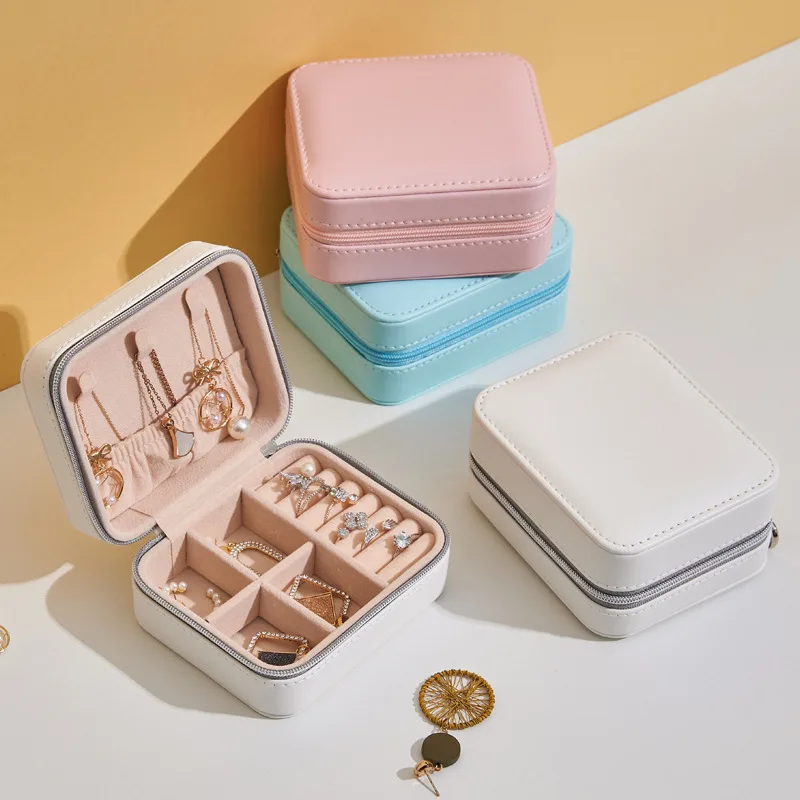 Mini Jewelry Organizer Display Travel Jewelry Zipper Case Boxes Earrings Necklace Ring Portable Jewelry Box PU Leather Storage
Mini Jewelry Organizer Display Travel Jewelry Zipper Case Boxes Earrings Necklace Ring Portable Jewelry Box PU Leather Storage
