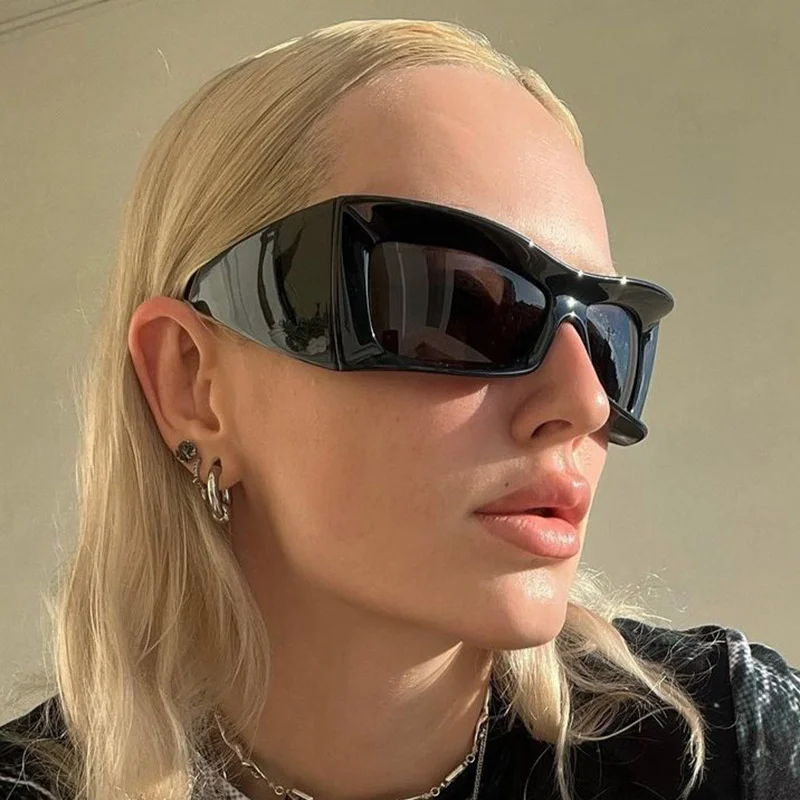 Exaggerated large frame sunglasses for men and women hip-hop punk sunglasses, black goggles, cool sports cycling glasses
Exaggerated large frame sunglasses for men and women hip-hop punk sunglasses, black goggles, cool sports cycling glasses