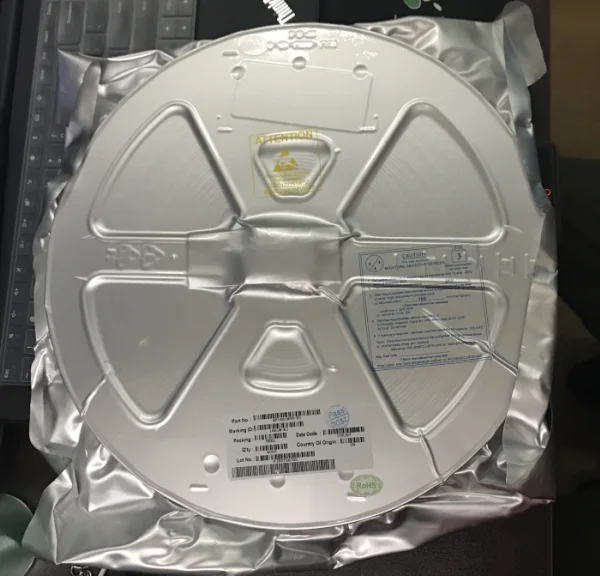 10PCS/LOT M328303BPE QFN , 
10PCS/LOT M328303BPE QFN ,