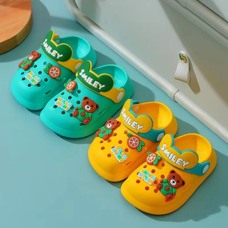 Children's Leaky Shoes New Sandals Summer Cute Baby Soft Soles Boys And Girls Light Wear Non-Slip Beach Slippers 21-32 Yards
Children's Leaky Shoes New Sandals Summer Cute Baby Soft Soles Boys And Girls Light Wear Non-Slip Beach Slippers 21-32 Yards