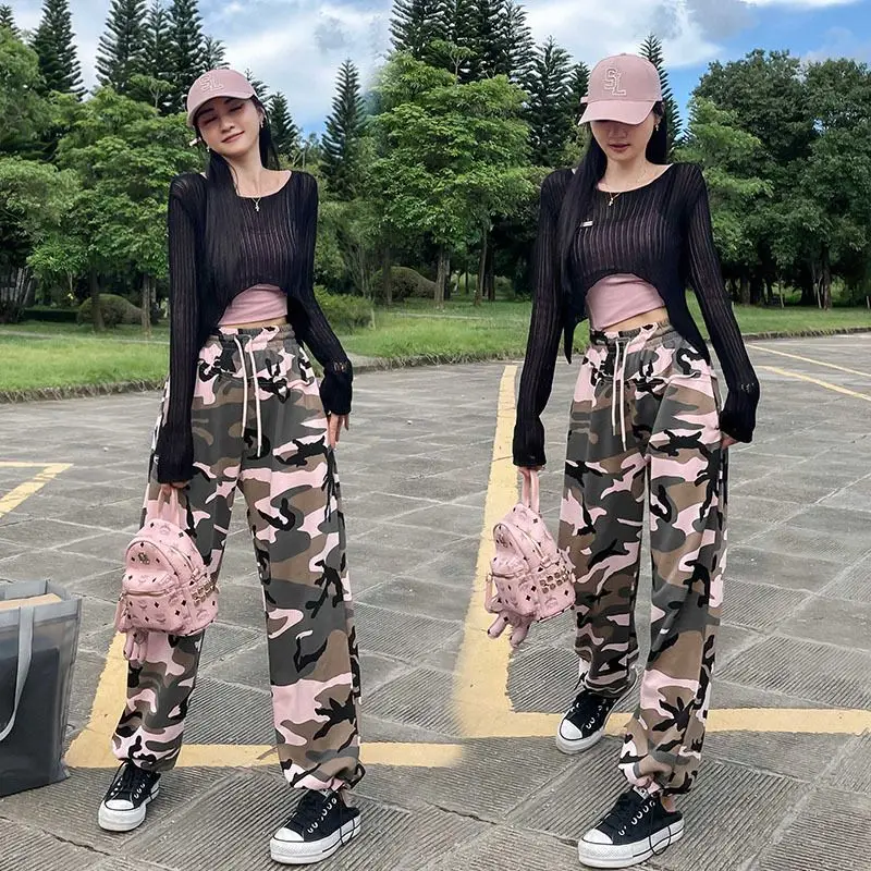 fashion sports suit female autumn new black long-sleeved knitted tunic suspenders casual camouflage pants three sets 2023 y2k
fashion sports suit female autumn new black long-sleeved knitted tunic suspenders casual camouflage pants three sets 2023 y2k