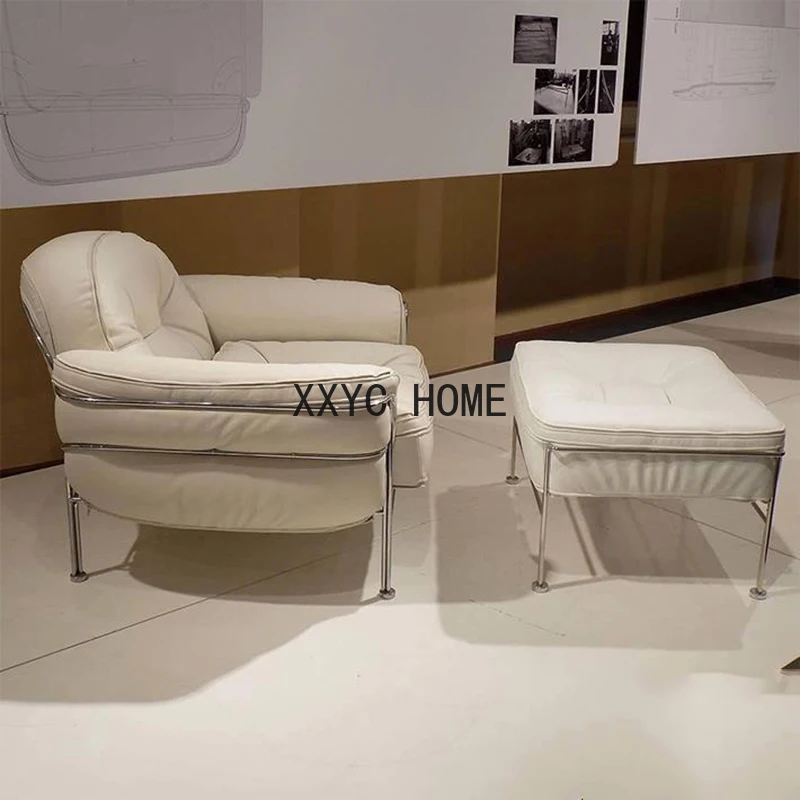 Designer Sofa Living Room Metal White Luxury Styling Nordic Design Bedroom Armrest Lazy Chair Makeup Divano Modern Furniture
Designer Sofa Living Room Metal White Luxury Styling Nordic Design Bedroom Armrest Lazy Chair Makeup Divano Modern Furniture