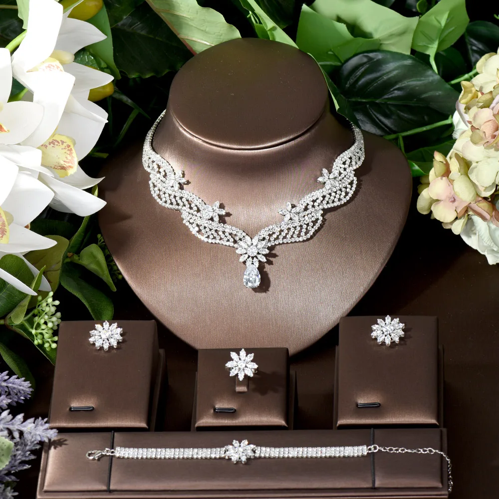 Fashion Vintage AAA Cubic Zirconia Necklace And Earring Set Flower Shape Jewelry Women Bridal Wedding Party Accessories N-476
Fashion Vintage AAA Cubic Zirconia Necklace And Earring Set Flower Shape Jewelry Women Bridal Wedding Party Accessories N-476