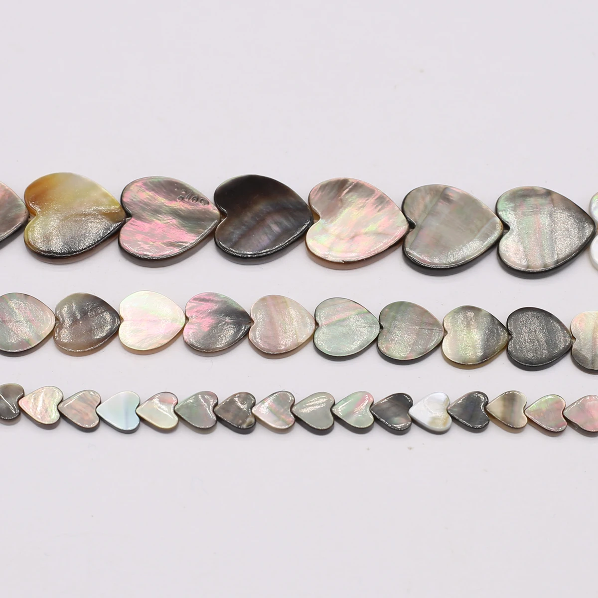 Natural Mother-of-pearl Shells Hearts Exquisite Accessories DIY Making Women's Fashion Charm Jewelry
Natural Mother-of-pearl Shells Hearts Exquisite Accessories DIY Making Women's Fashion Charm Jewelry