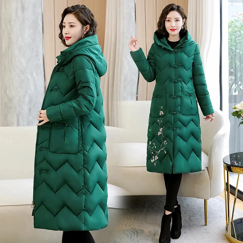 2023 New Ethnic style Women's Coat Winter Down cotton Jacket Fashion Embroidered Hooded Coats Female Thicken Long Parka Overcoat
2023 New Ethnic style Women's Coat Winter Down cotton Jacket Fashion Embroidered Hooded Coats Female Thicken Long Parka Overcoat