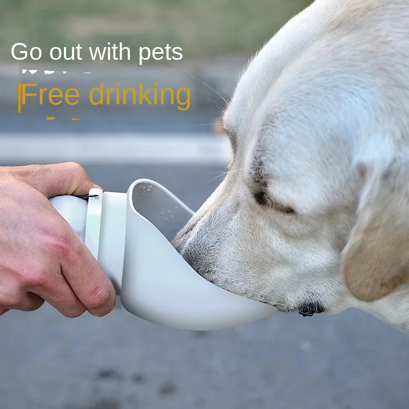 

Pet Dog Going Out Water Cup Walking Dog Water Bottle Drinking Water Portable Water Dispenser for Travel Spring and Summer Use