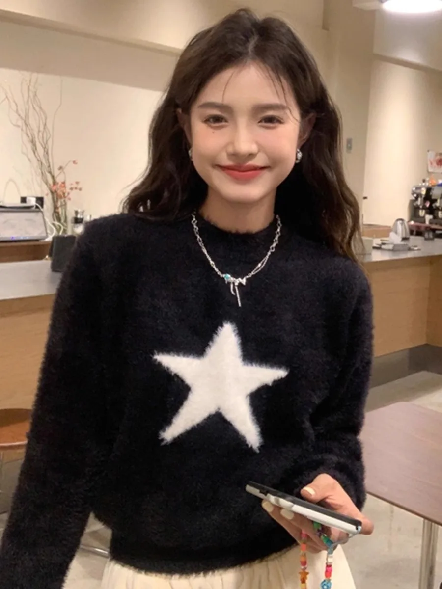 

Black plush velvet star pullover long-sleeved sweater female fall and winter models Korean college wind Slim short section knit