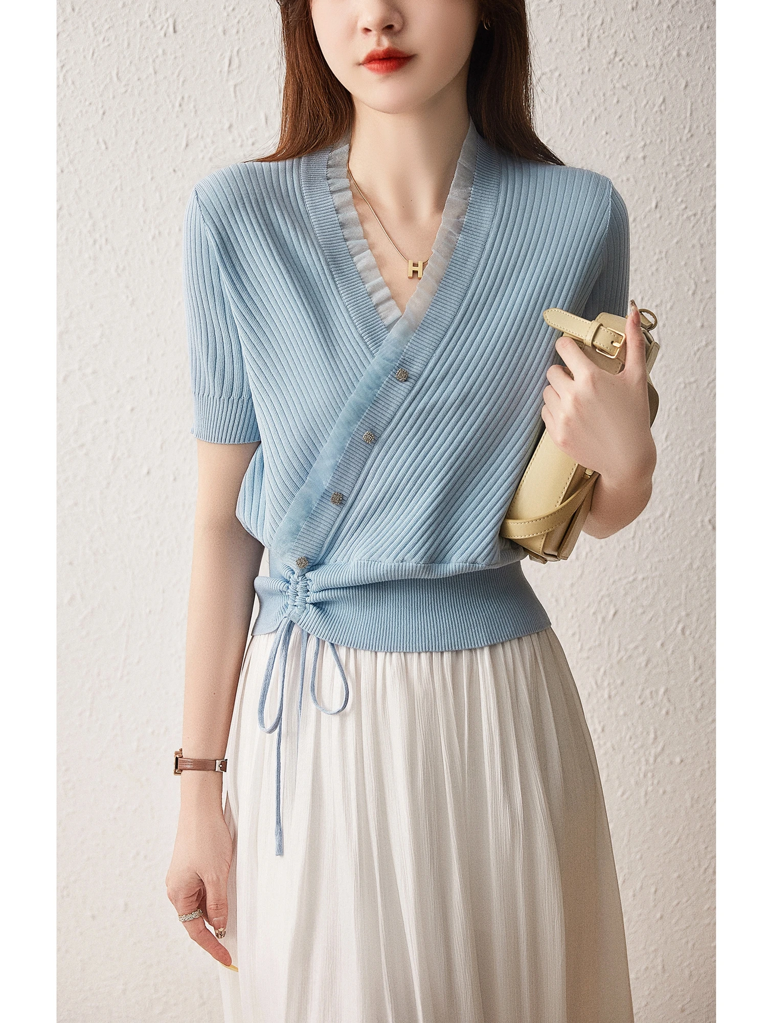 v neck short sleee knitted t shirts women summer lace up waist knitted tops women knitting summer tops
v neck short sleee knitted t shirts women summer lace up waist knitted tops women knitting summer tops