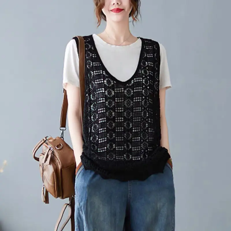 2024 Woman Crocheted Short Tank Tops Female Hollow Knit Vest Ladies Sling Short Top Comfortable Sleeveless Tops Camisole D274
2024 Woman Crocheted Short Tank Tops Female Hollow Knit Vest Ladies Sling Short Top Comfortable Sleeveless Tops Camisole D274