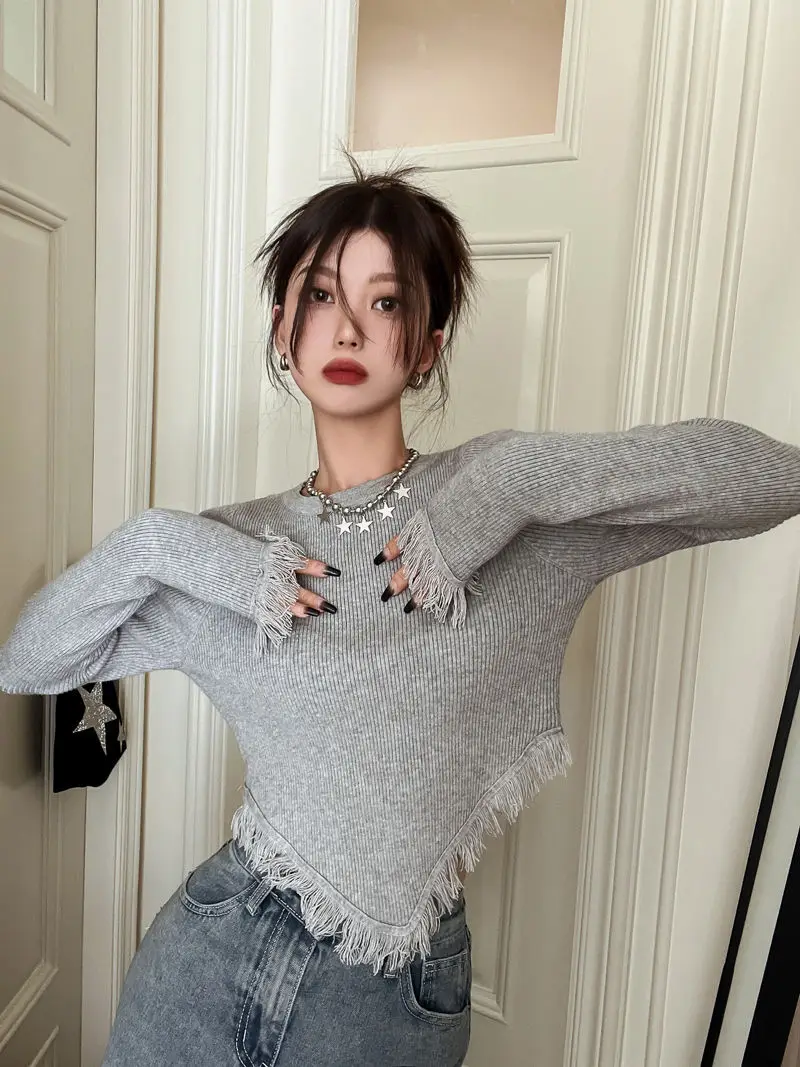 Women Tassel Knitted Pullover Long Sleeve Shirt Y2k Vintage Tee Tops Streetwear Tshirts E Girl Korean Style Crop Tops
Women Tassel Knitted Pullover Long Sleeve Shirt Y2k Vintage Tee Tops Streetwear Tshirts E Girl Korean Style Crop Tops