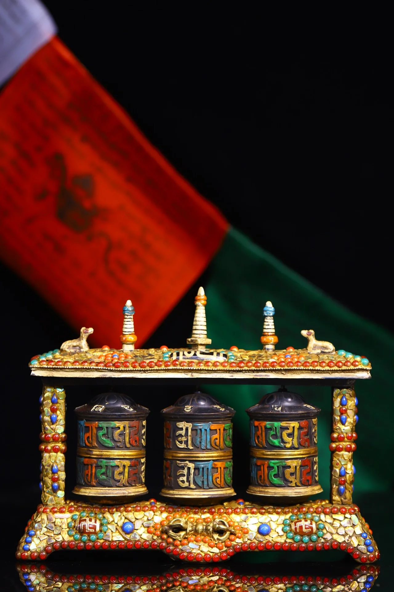 6"Tibetan Temple Collection Old Bronze Painted Mosaic Gem gZi Beads Six Word Proverbs Three tubes Prayer Wheel Old Scriptures
6"Tibetan Temple Collection Old Bronze Painted Mosaic Gem gZi Beads Six Word Proverbs Three tubes Prayer Wheel Old Scriptures