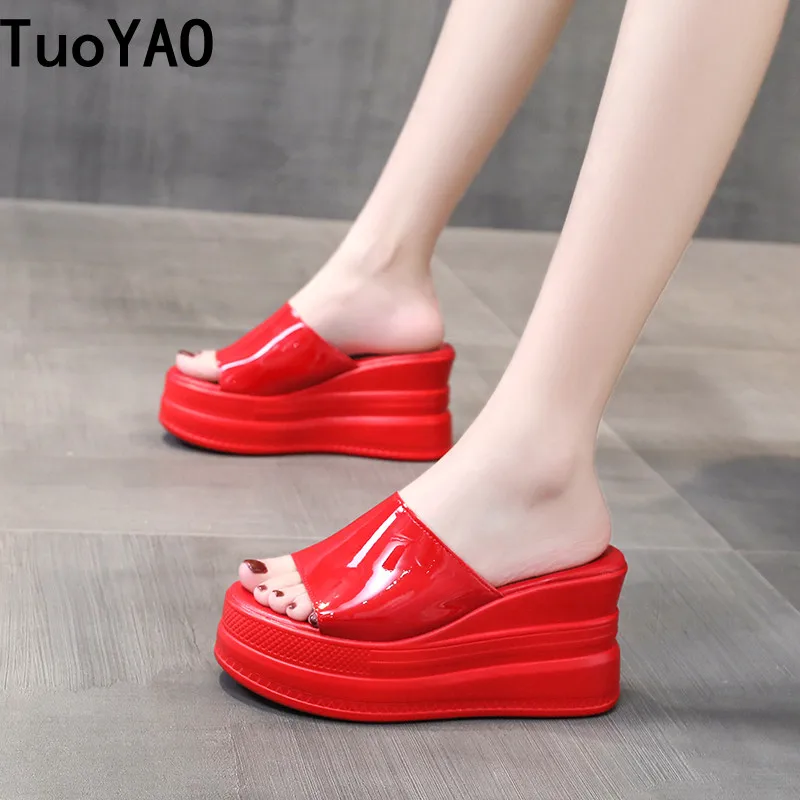 Summer Women Slippers Platform High Heel Shoes New 9CM Wedge Sandals Non-slip Ladies Leather Flip Flops White Beach Red Shoes
Summer Women Slippers Platform High Heel Shoes New 9CM Wedge Sandals Non-slip Ladies Leather Flip Flops White Beach Red Shoes