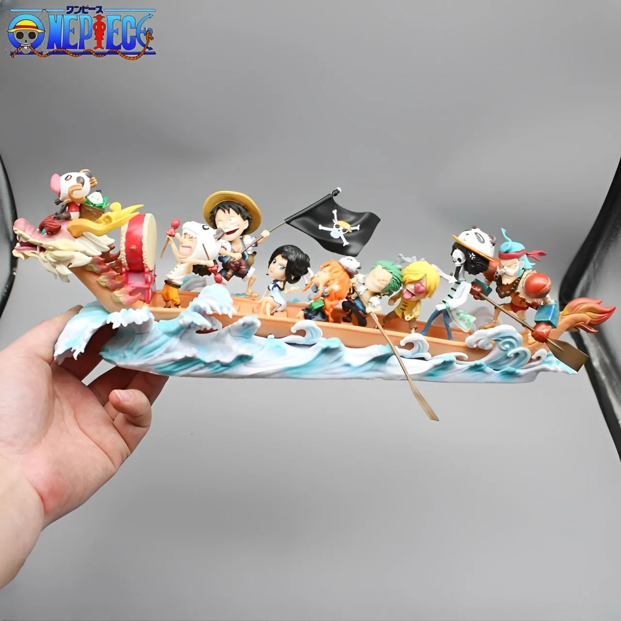 Экшн-фигурки из аниме One Piece, соломенная шляпа, Пираты, дракон, лодка, фигурки Luffy, Nami, Zoro, Sanji, Brook, Robin, Usopp, Игрушечная модель, подарок
Экшн-фигурки из аниме One Piece, соломенная шляпа, Пираты, дракон, лодка, фигурки Luffy, Nami, Zoro, Sanji, Brook, Robin, Usopp, Игрушечная модель, подарок