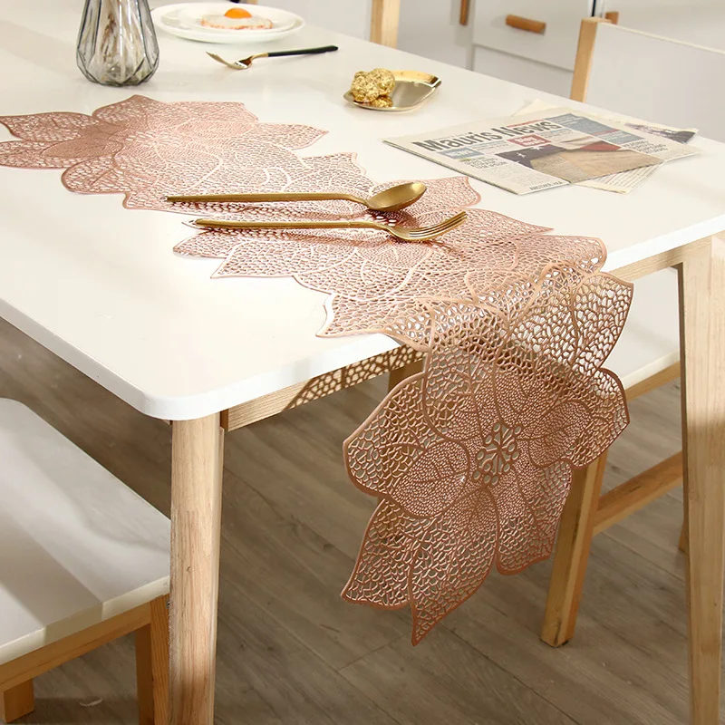 PVC Table Runner Long Hollow Out Bronzing Creative Table Flag Irregular Flower Nordic Light Luxury Wedding Christmas Decoration 
PVC Table Runner Long Hollow Out Bronzing Creative Table Flag Irregular Flower Nordic Light Luxury Wedding Christmas Decoration