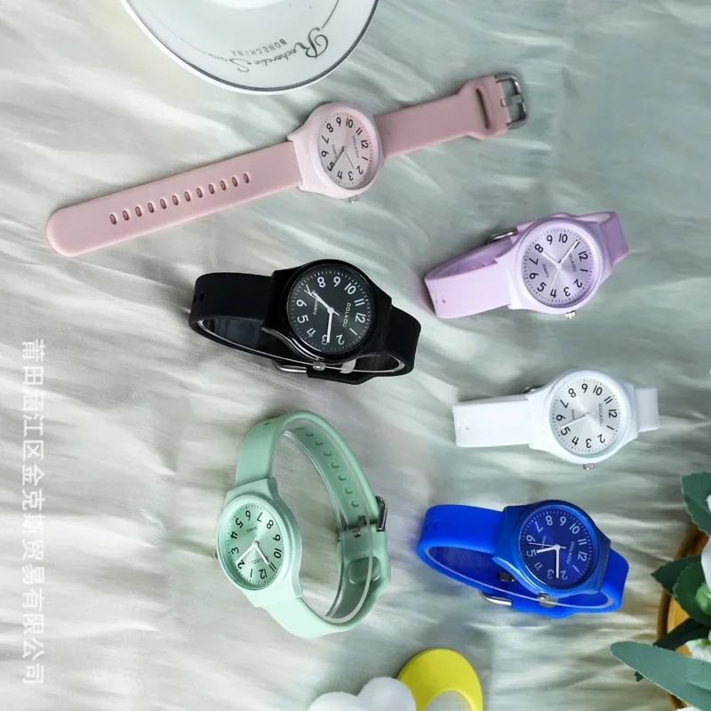 Men's 36mm Quartz High Quality Watch 
Men's 36mm Quartz High Quality Watch