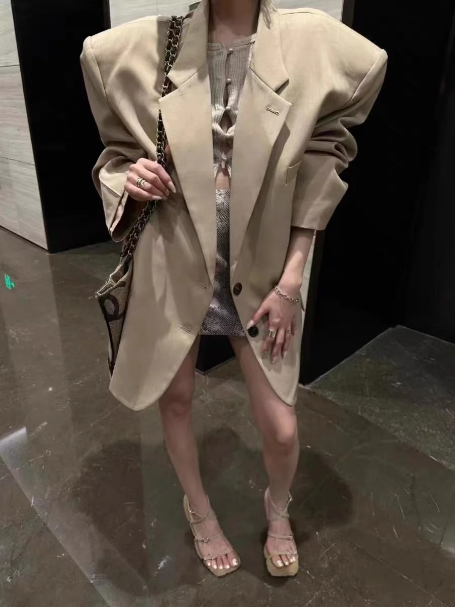 VANOVICH Autumn 2023 New Korean Style Women Temperament Solid Color Vintage Casual Suits Fashion Elegant Loose Long Sleeve Coat
VANOVICH Autumn 2023 New Korean Style Women Temperament Solid Color Vintage Casual Suits Fashion Elegant Loose Long Sleeve Coat