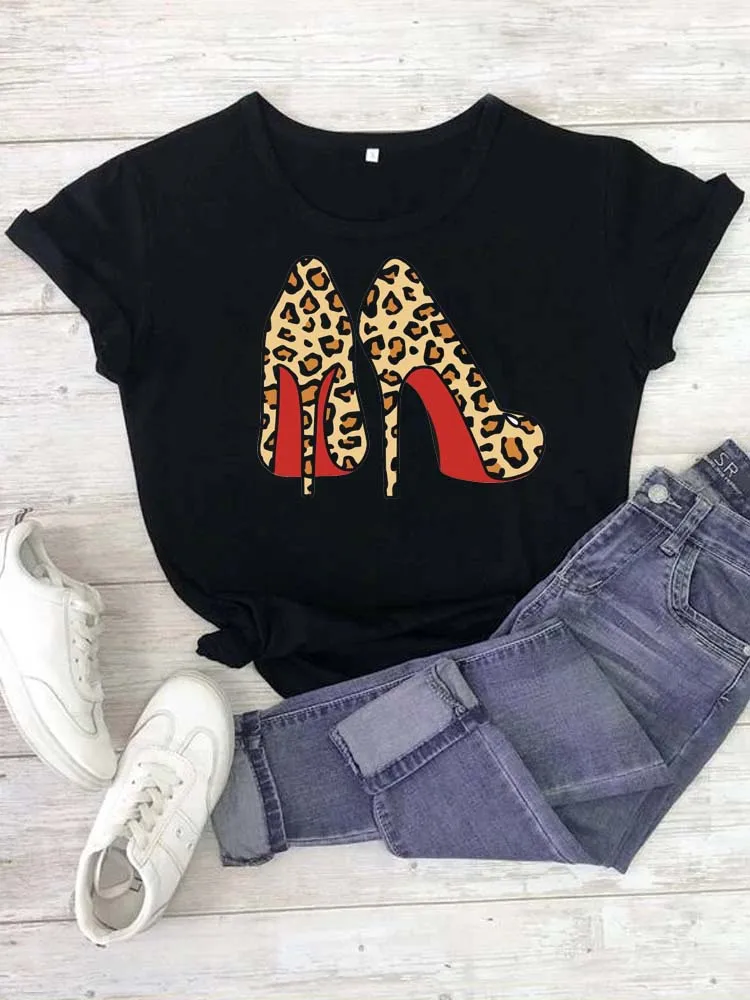 Maycaur New Leopard High Heel Print Women Tshirt Harajuku Summer Casual Funny T Shirt Gift for Lady Fashion Girl Tops Women Tees
Maycaur New Leopard High Heel Print Women Tshirt Harajuku Summer Casual Funny T Shirt Gift for Lady Fashion Girl Tops Women Tees