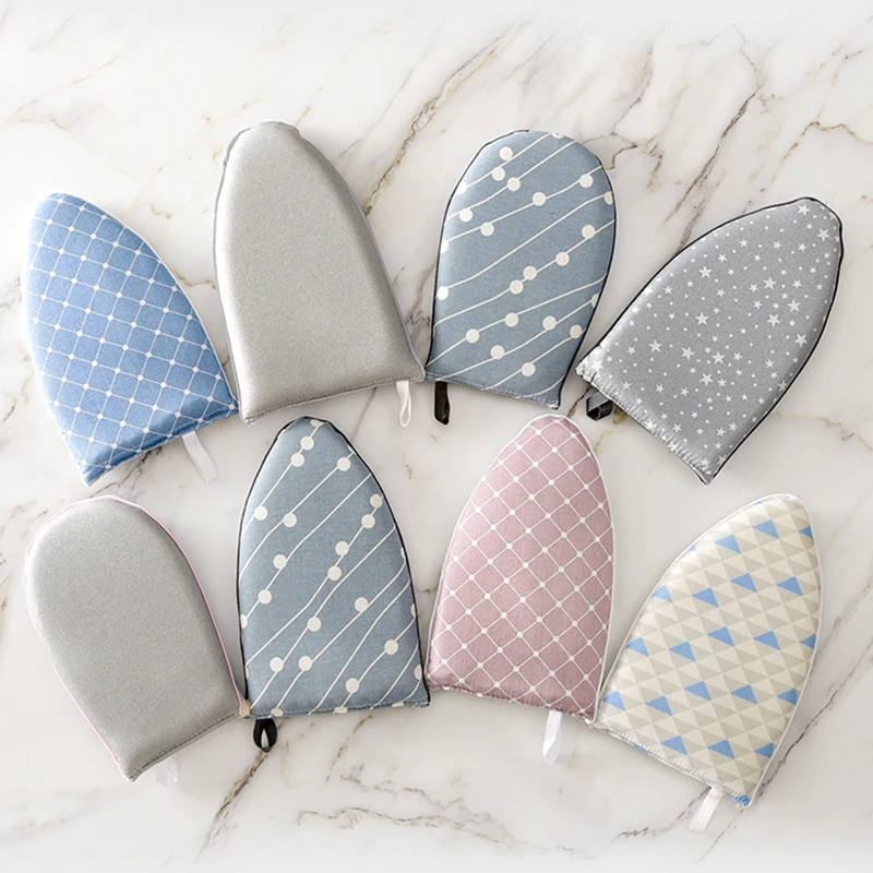 Hand-Held Mini Ironing Board Steam Ironing Iron Household Thermal Insulation Sponge Small Folding Portable Iron Table Rack
Hand-Held Mini Ironing Board Steam Ironing Iron Household Thermal Insulation Sponge Small Folding Portable Iron Table Rack