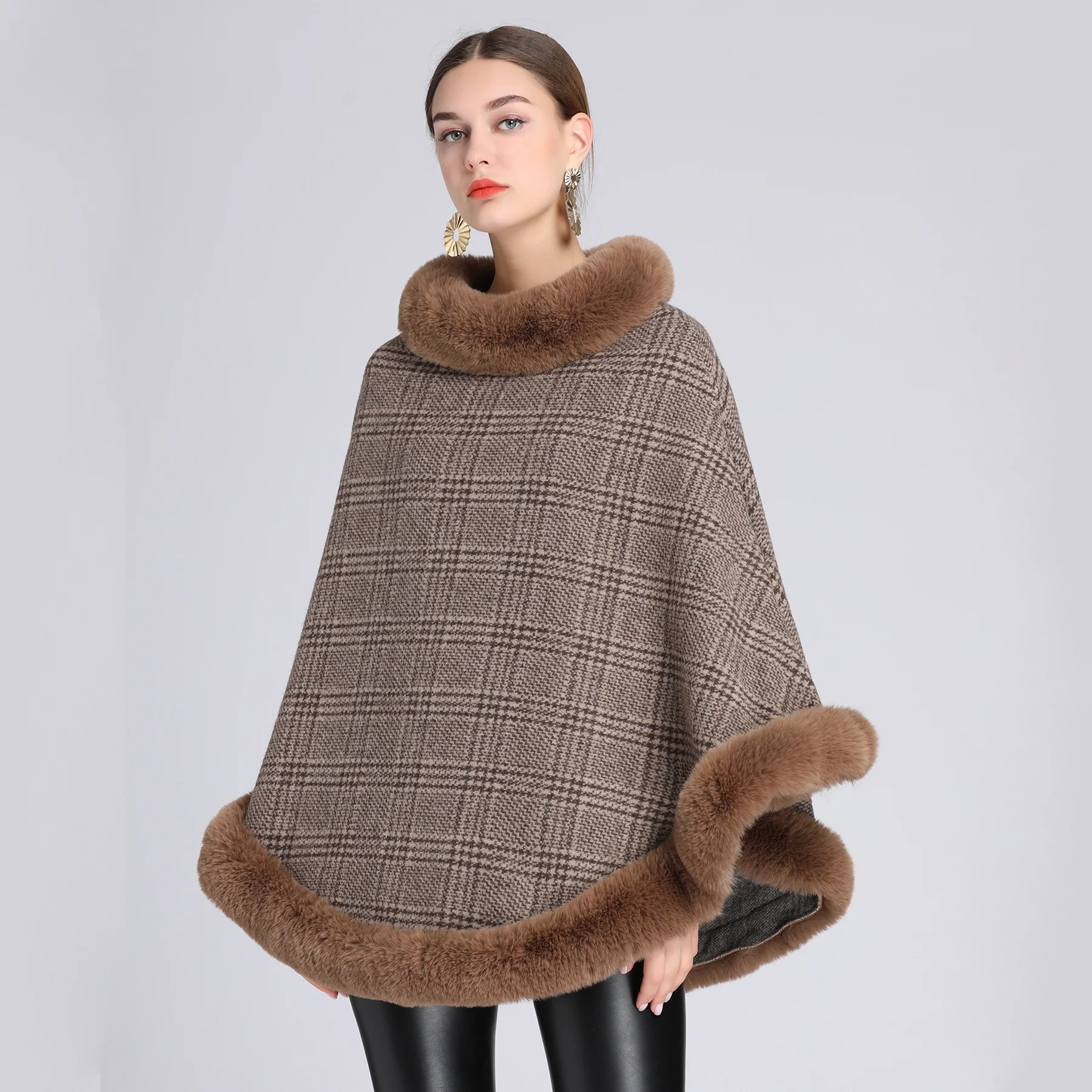 

#1139 Black Grey Khaki Pullovers Ponchos And Capes Coat Women Fur Collar Loose Outerwear Asymmetrical Plaid Cape Coat Ladies