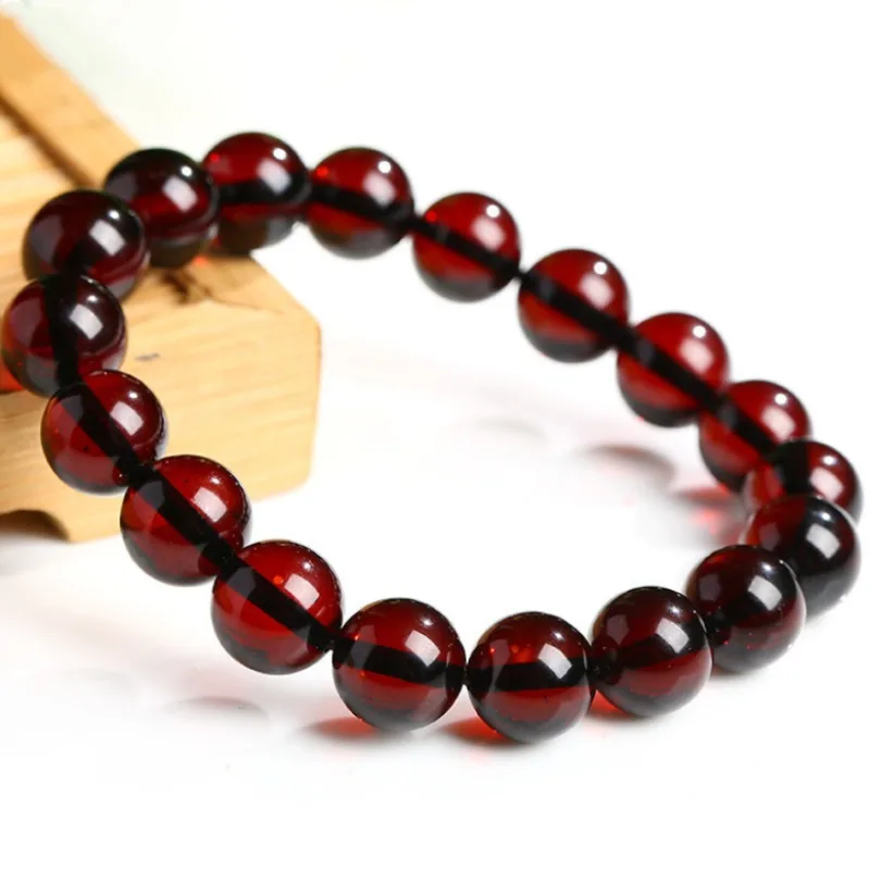 Baltic Sea Blood Pearl Round Beads Single Loop Handstring Amber Simple Versatile Pendant
Baltic Sea Blood Pearl Round Beads Single Loop Handstring Amber Simple Versatile Pendant