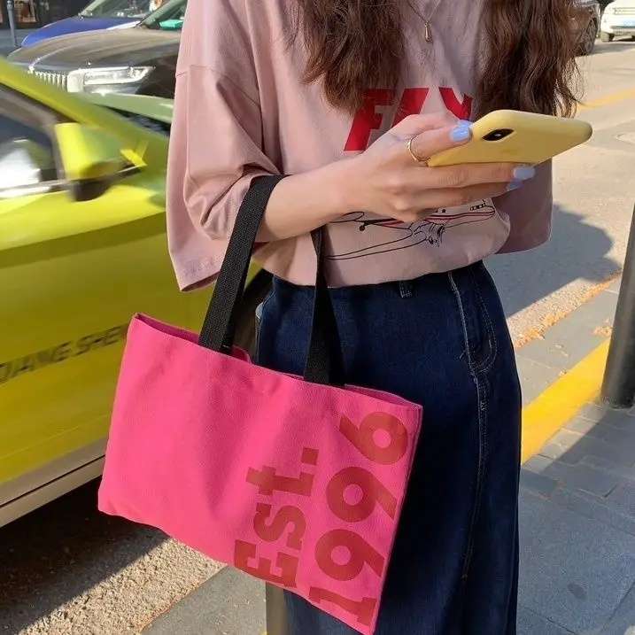 Japanese Literary Fashion Portable Canvas Bag Simple and Versatile Handbag Storage Bag Shoulder Bags Student Office Lunch Bag
Japanese Literary Fashion Portable Canvas Bag Simple and Versatile Handbag Storage Bag Shoulder Bags Student Office Lunch Bag