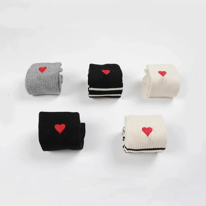 2024 Ins High-quality Love Solid Color Stripes Simple Pure Cotton Men's and Women's Socks Mid-tube Socks All-match Models
2024 Ins High-quality Love Solid Color Stripes Simple Pure Cotton Men's and Women's Socks Mid-tube Socks All-match Models