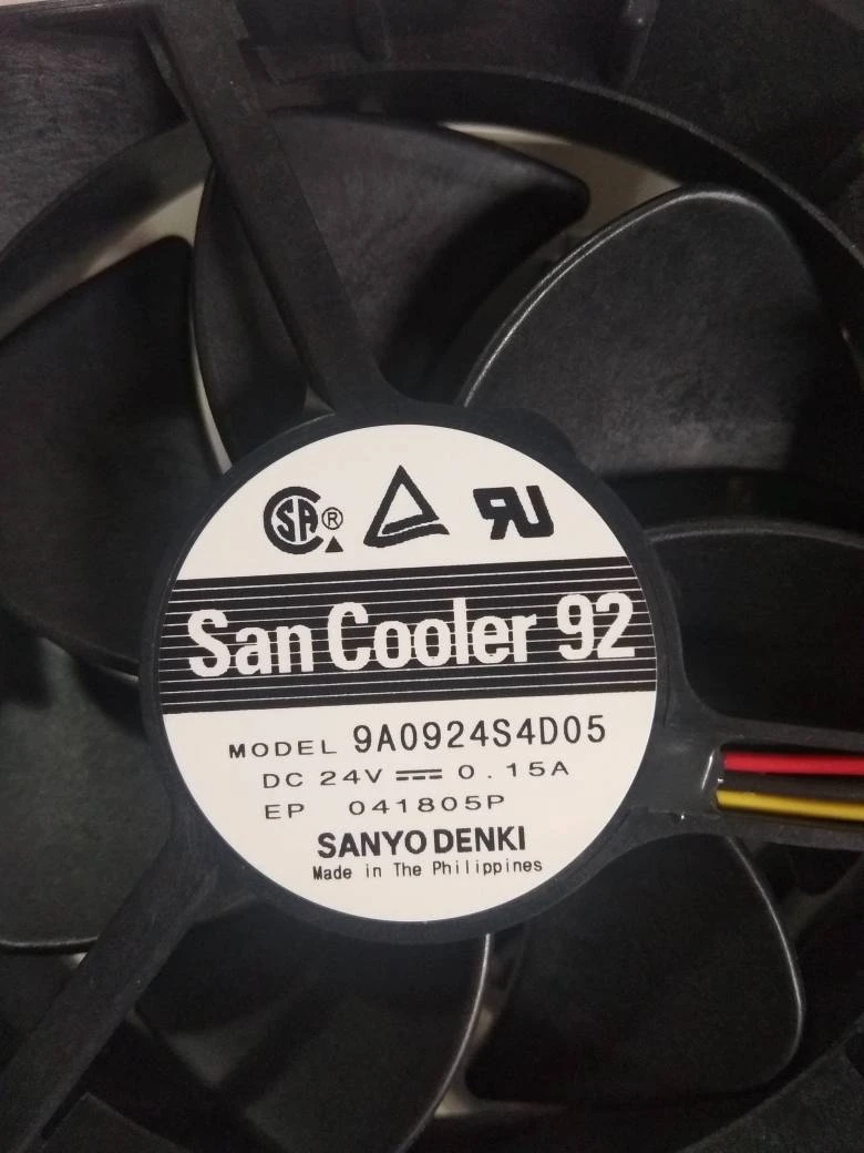 3-проводной Вентилятор охлаждения сервера SANYO DENKI 9A0924S4D05 DC 24V 0.15A 90x90x25mm
3-проводной Вентилятор охлаждения сервера SANYO DENKI 9A0924S4D05 DC 24V 0.15A 90x90x25mm
