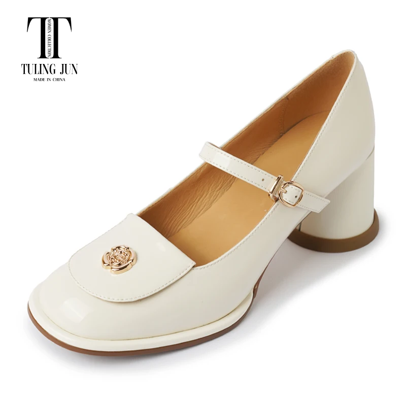 Туфли-лодочки Женские однотонные на высоком каблуке с круглым носком
Туфли-лодочки Женские однотонные на высоком каблуке с круглым носком