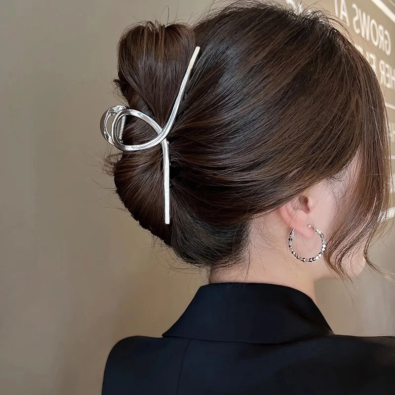 Irregular Metal Hair Claws Clip Women Girls Barrettes Hairpins Wedding Party Headwear Hair Styling Headdress Jewelry Accessories
Irregular Metal Hair Claws Clip Women Girls Barrettes Hairpins Wedding Party Headwear Hair Styling Headdress Jewelry Accessories
