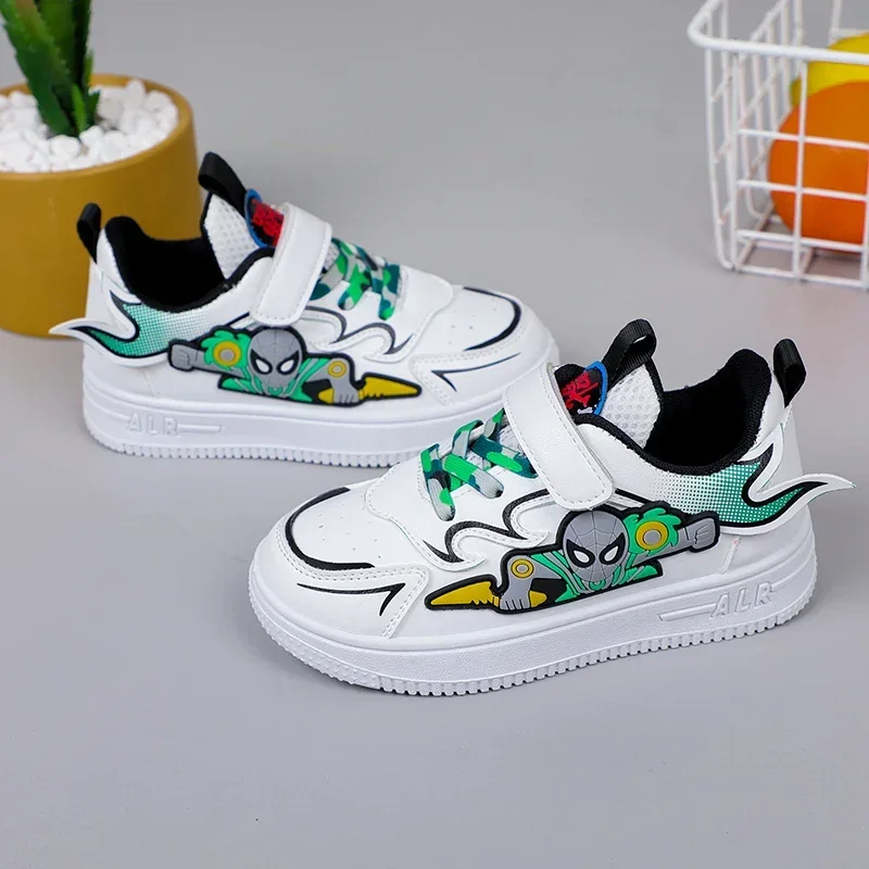 أحذية رياضية للبنات 2023 أحذية رياضية كاجوال جلدية جديدة للأطفال أحذية رياضية متوسطة وكبيرة على شكل سبايدر مان للأولاد أحذية رياضية للبنات 2023 أحذية رياضية كاجوال جلدية جديدة للأطفال أحذية رياضية متوسطة وكبيرة على شكل سبايدر مان للأولاد