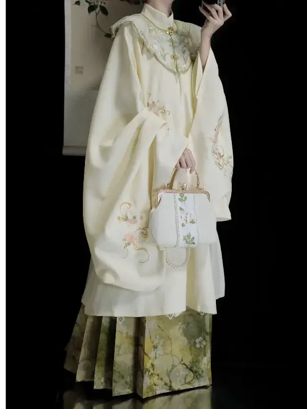 Chinese Style Hanfu Ming Dynasty Cosutme Daily Standing Neck Shirt Cloud Shoulder Heavy Industry Embroidered Horse Face Skirt
Chinese Style Hanfu Ming Dynasty Cosutme Daily Standing Neck Shirt Cloud Shoulder Heavy Industry Embroidered Horse Face Skirt
