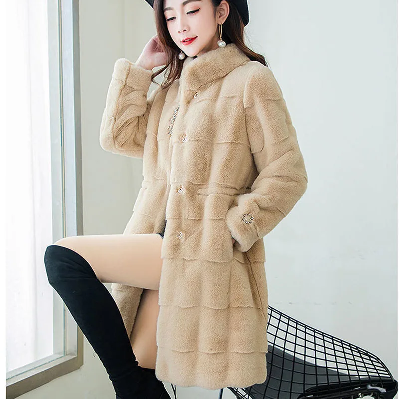 Women Clothes Mid-Length Faux Fur Coat Winter Stand Collar Long Sleeve Female Thick Warm Soft Furry Overcoat Manteau Femme Hiver
Women Clothes Mid-Length Faux Fur Coat Winter Stand Collar Long Sleeve Female Thick Warm Soft Furry Overcoat Manteau Femme Hiver