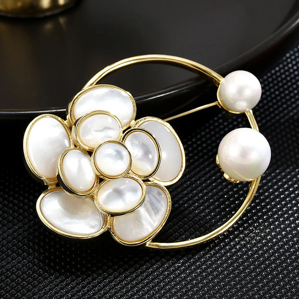 

Fashionable Freshwater Pearl Cubic Zircon Camellia Brooch pins Delicate Shell Flower Brooches Elegant Clothing Accessories